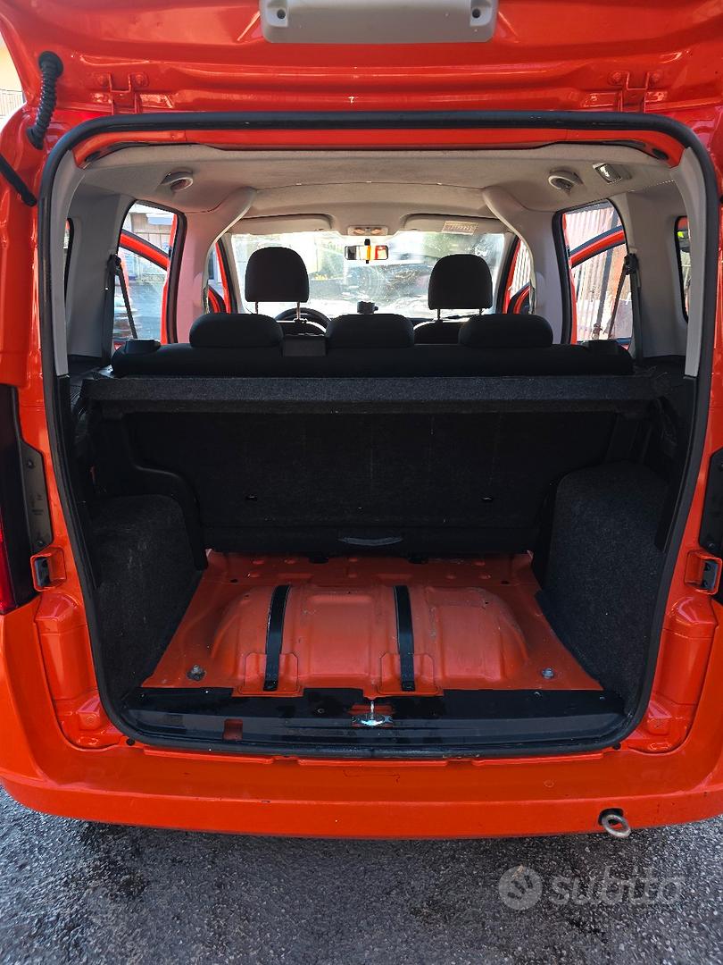 Fiat Qubo 2012 photo 2