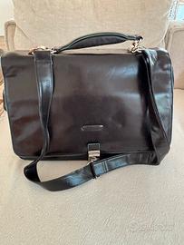 Ventiquattr’ore Piquadro in pelle