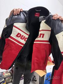 giubbotto,casco e guanti ducati originali