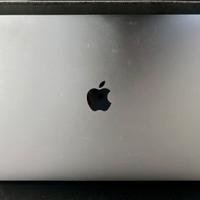 Apple MacBook Pro 13” Retina