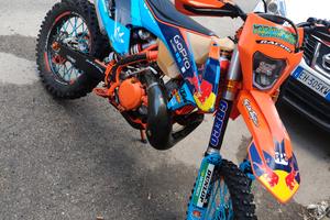 ktm 300 exc six days 2017 a carburatore 