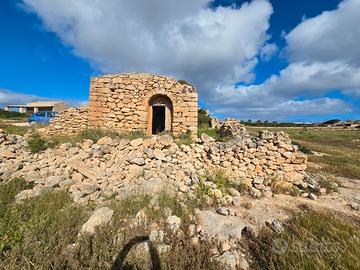 Dammuso da ristrutturare - Contrada San Fratello,