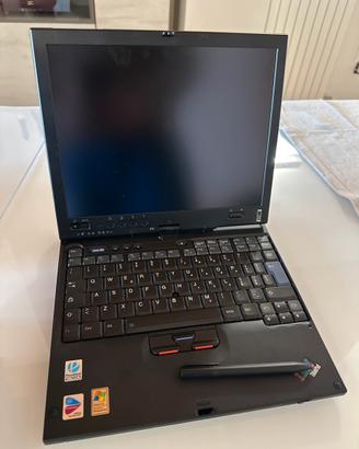Laptop IBM ThinkPad X41-Vintage da collezione