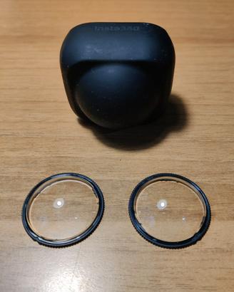 Custodia in silicone + lenti originali Insta360 X4