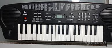Pianola elettronica Eko OKEY 37 tasti
