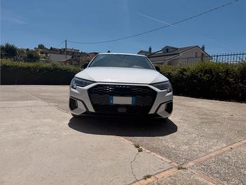 AUDI A3 IDENTITY BLACK