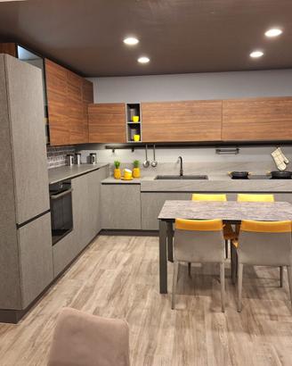 Cucina ad angolo di qualità di expo scontata