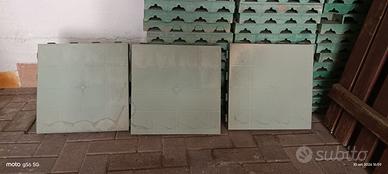 Piastrella plastica da giardino