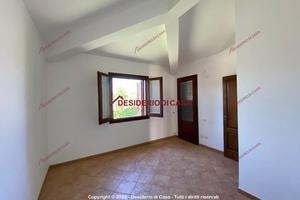 Casa, Campofelice di Roccella.