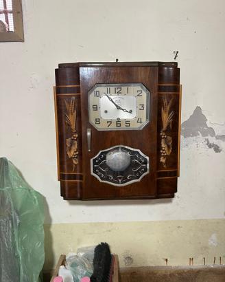 Orologio da parete vintage M.K. in legno – pendolo