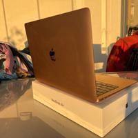 Macbook Air 13” rose gold