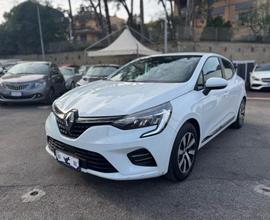 RENAULT Clio Full Hybrid E-Tech 140 CV 5 porte *