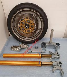 DUCATI 996 998 AVANTRENO FORCELLE OHLINS BREMBO