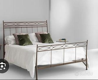 Letto matrimoniale in ferro battuto marca Bontempi