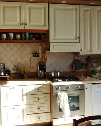 CUCINA IN LEGNO