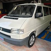 VW TRANSPORTER T4 Caravelle 2.4