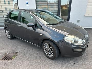 Fiat Punto evo 95 cv NEOPATENTATI