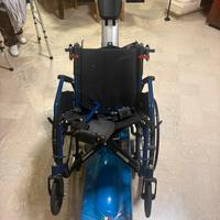 Sedia a rotelle elettrica
