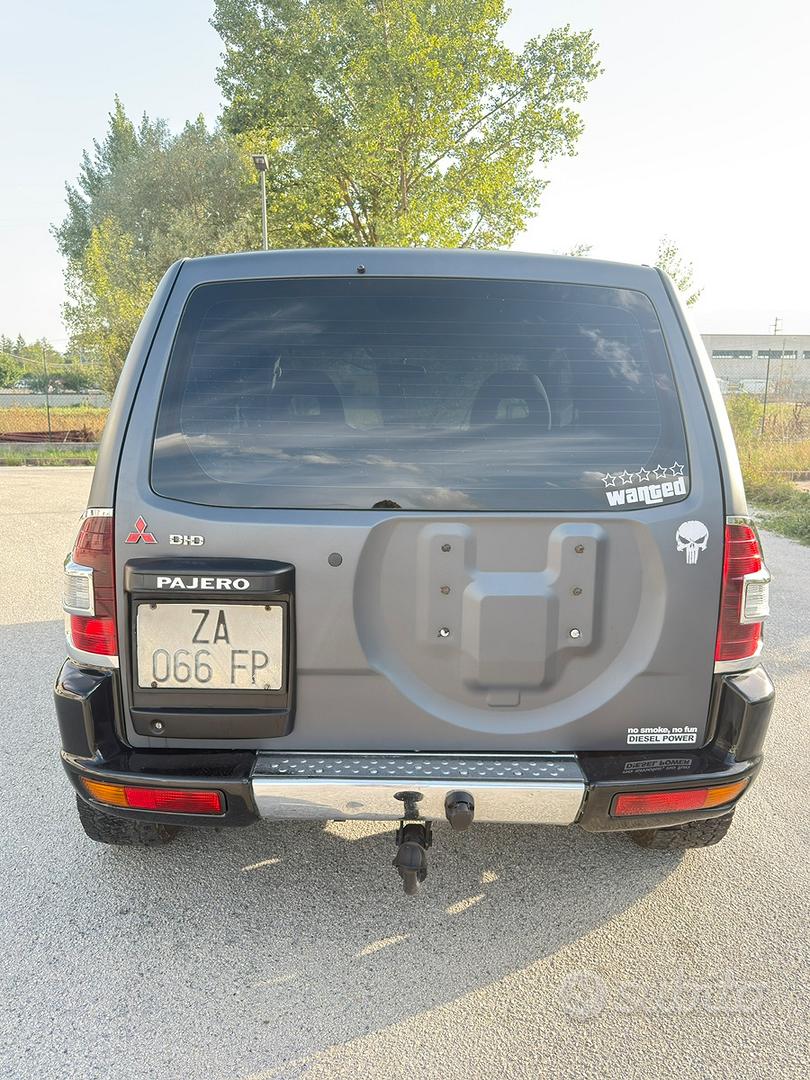Mitsubishi Pajero 2000 photo 3