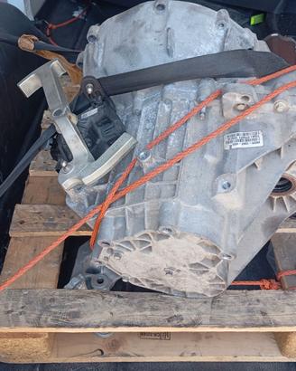 CAMBIO FORD TRANSIT 2023  6M 2023   KK2R 7002 VGC