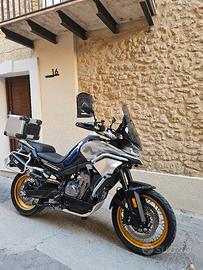 CF Moto 800mt  + ACCESSORI
