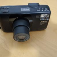 Fotocamera Nikon Zoom 310AF analogica