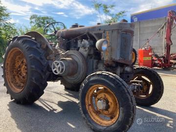 LANDINI modello L 30, munito di targa e libretto