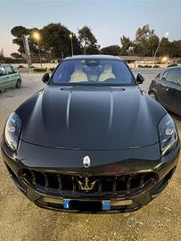 Maserati Grecale Modena 25000km iperfull