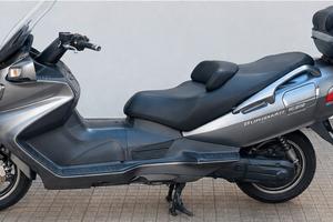 Suzuki Burgman 650 Executive Abs