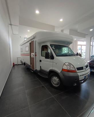 Camper Renault  2.3 d  95.000 km – PROMO € 23.900