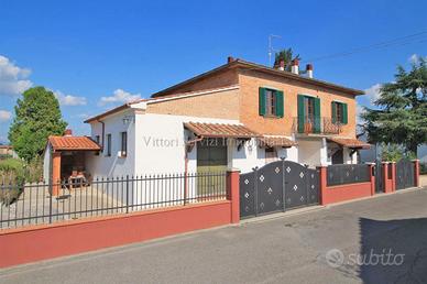 Torrita di Siena (SI), casa singola con giardino