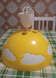 Lampadario Ikea SKOJIG,  Giallo e  Bianco nuvole.