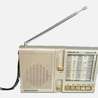 GRUNDIG RADIO VINTAGE PRIMA BOY TRANSISTOR AM/FM