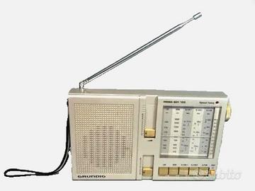 GRUNDIG RADIO VINTAGE PRIMA BOY TRANSISTOR AM/FM