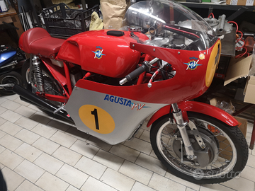 MV AGUSTA pronta gare