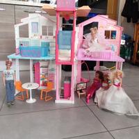 Casa e bambole barbie