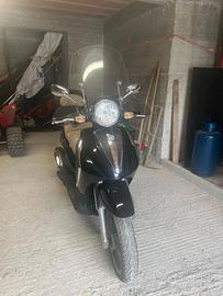 Piaggio Beverly 250 - Cruiser edizione limitata