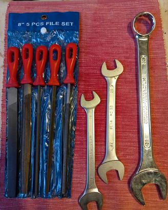 Piccolo lotto utensili meccanico