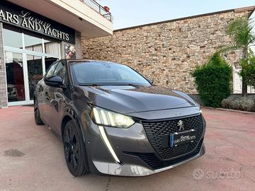 Peugeot 208 BlueHDi 100 CV- GT LINE- 2021-FULL