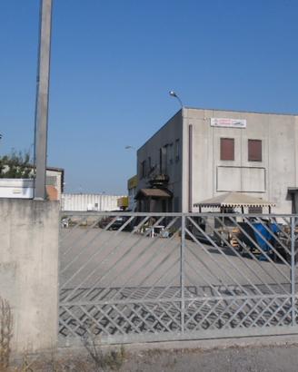 Magazzino artigianale