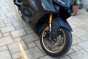 Yamaha T Max 560 - 2024