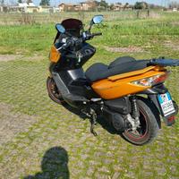 Scooter Kymko xciting 300