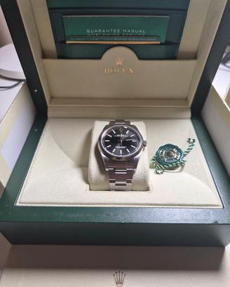 Rolex Oyster Perpetual 39mm 114300