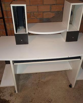 scrivania porta computer e alzatine