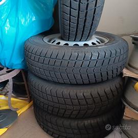 CERCHI CON GOMME 195.70.15 DOT 17