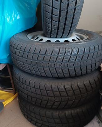 CERCHI CON GOMME 195.70.15 DOT 17