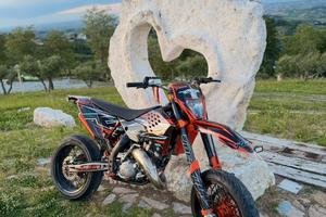 KTM 125 TARGATO