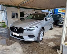 VOLVO XC60 B4 (d) AWD Geartronic Business MHEV