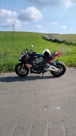Aprilia Tuono V4R APRC