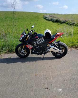 Aprilia Tuono V4R APRC